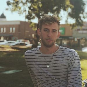 Meet your Posher, Derek